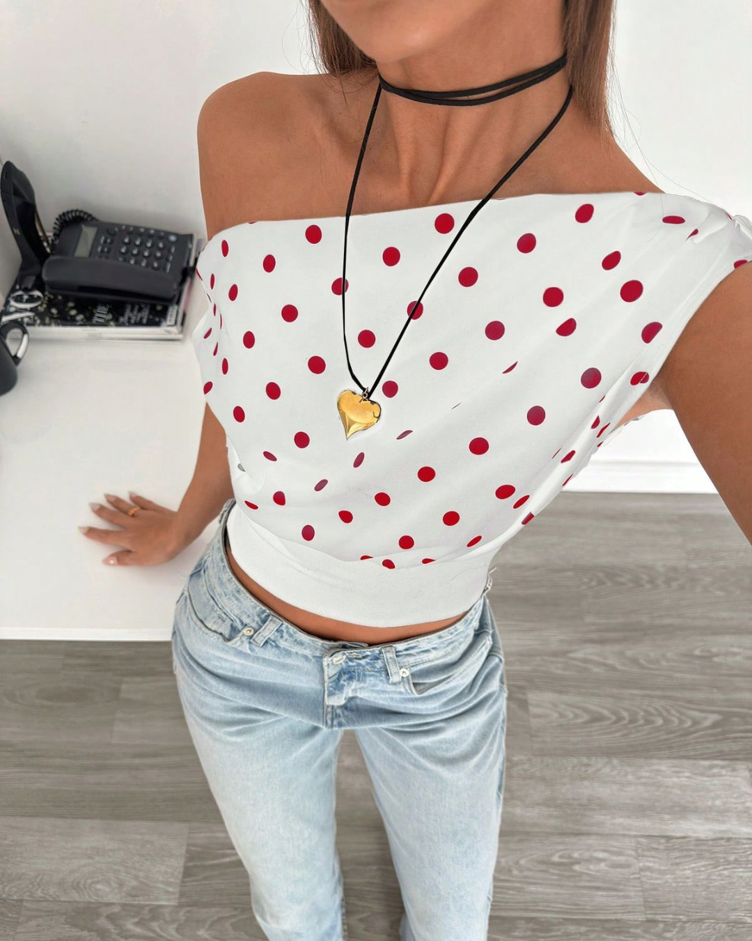 Glowish™ Dotted Top